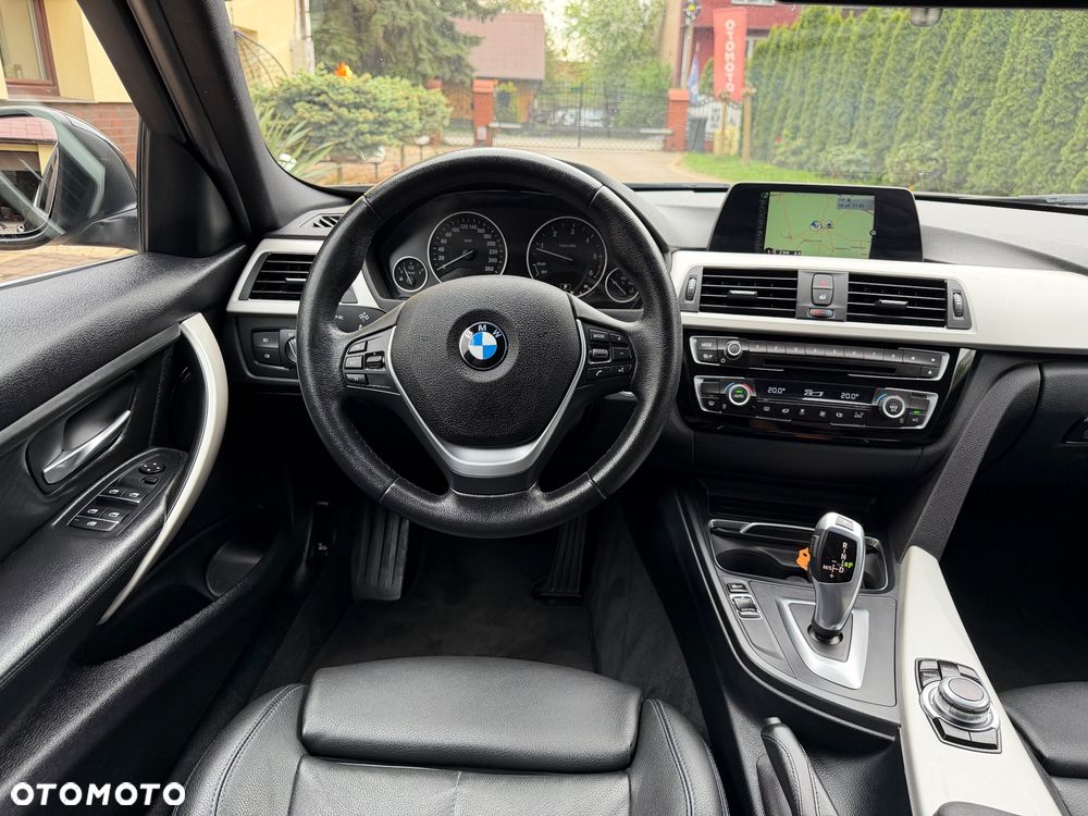 BMW Seria 3 320d Efficient Dynamic Edition Blue Performan Luxury Line - 32