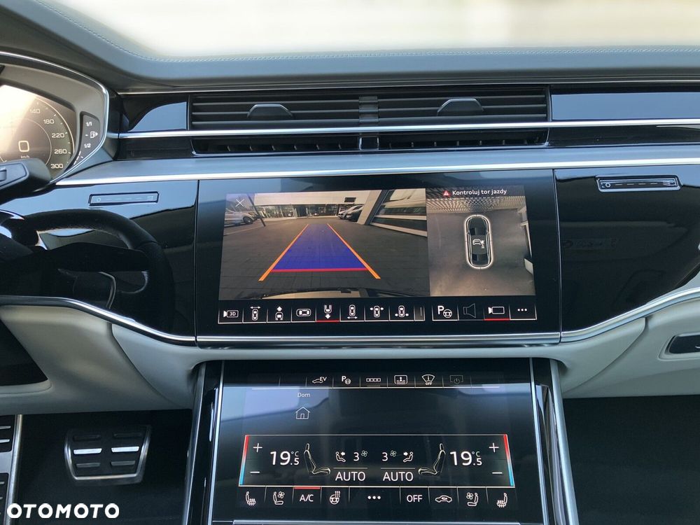 Audi A8 - 28