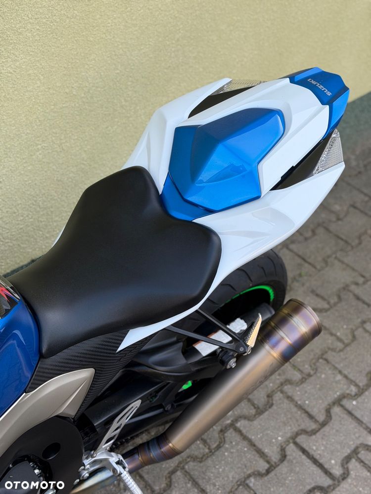 Suzuki GSX-R - 33