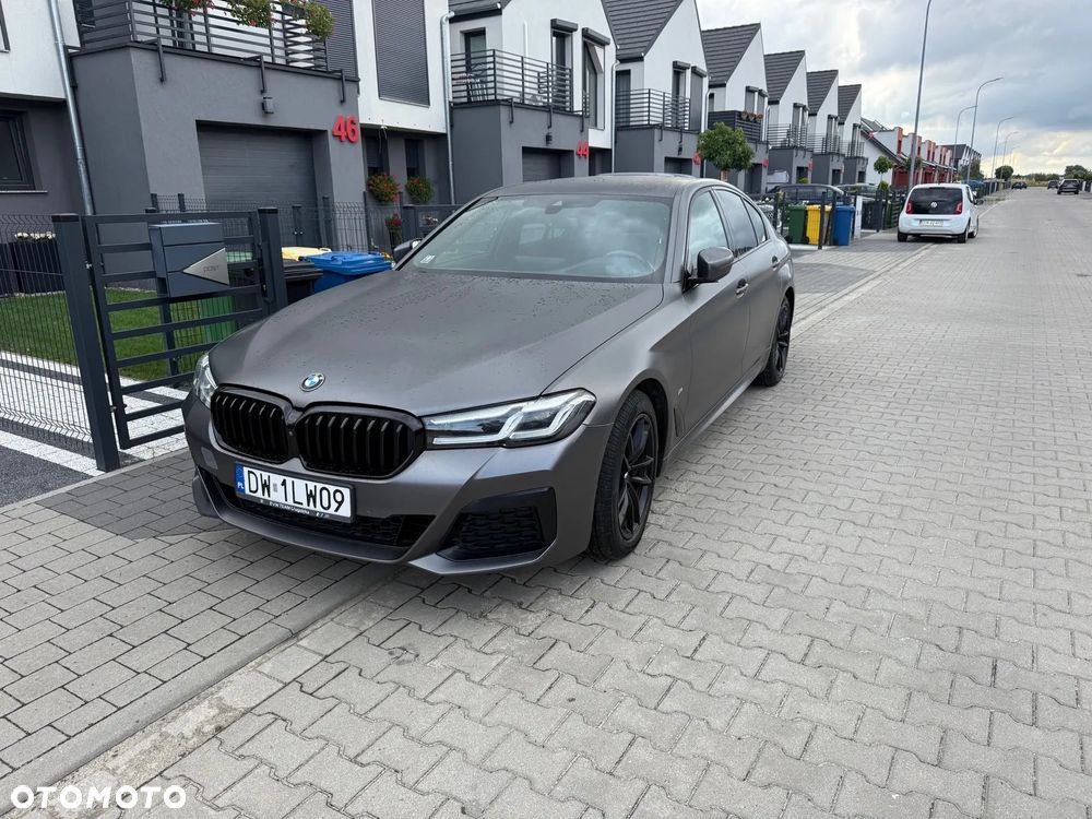 BMW Seria 5 530i xDrive M Sport sport - 2