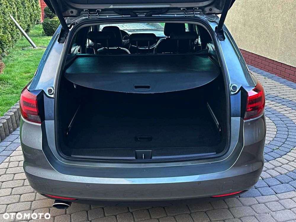 Opel Astra 1.6 CDTI Elite S&S - 12