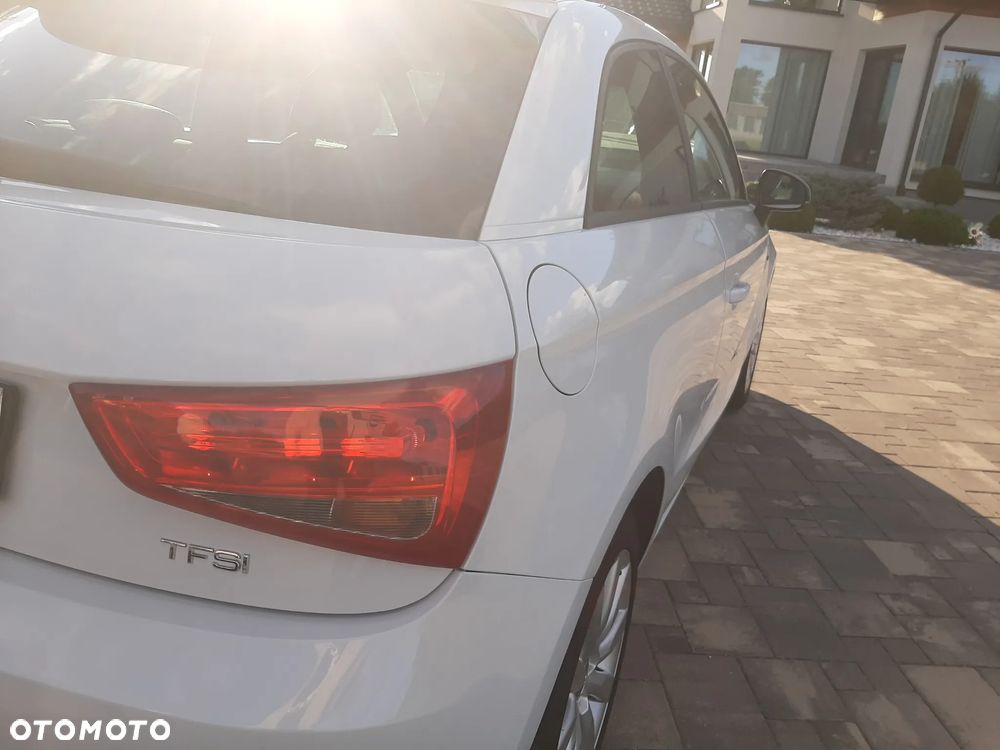 Audi A1 3-drzwiowe 1.2 TFSI S line edition m S line Sportpaket - 20
