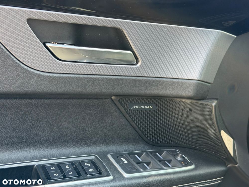 Jaguar XF 2.0 i4D R-Sport - 21