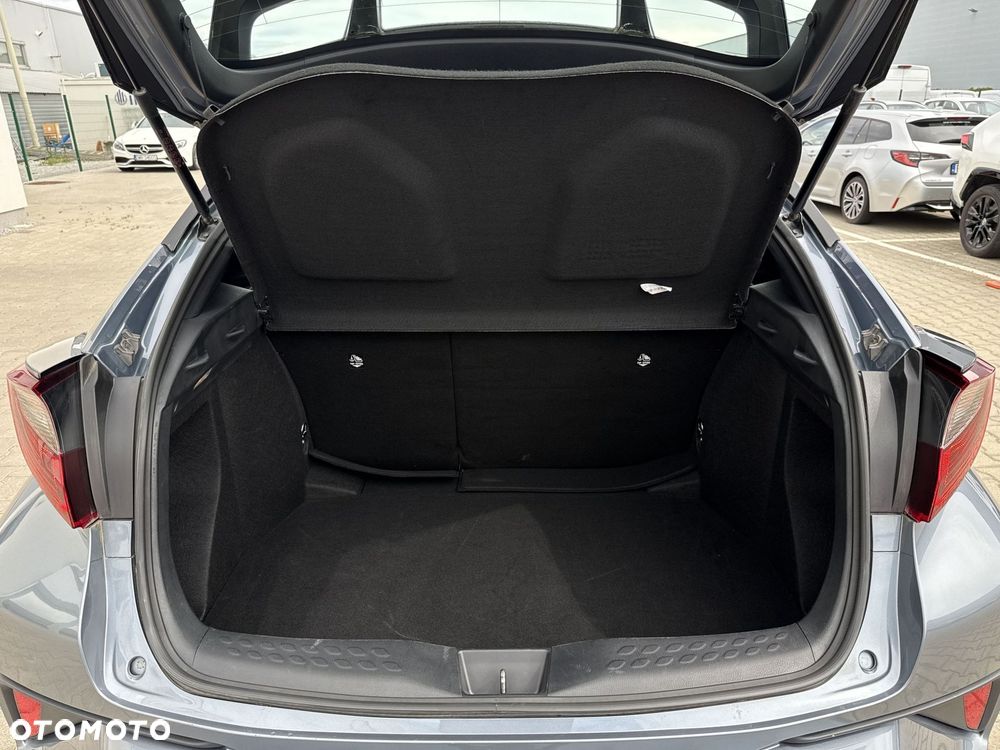 Toyota C-HR 1.8 Hybrid GPF Comfort - 11