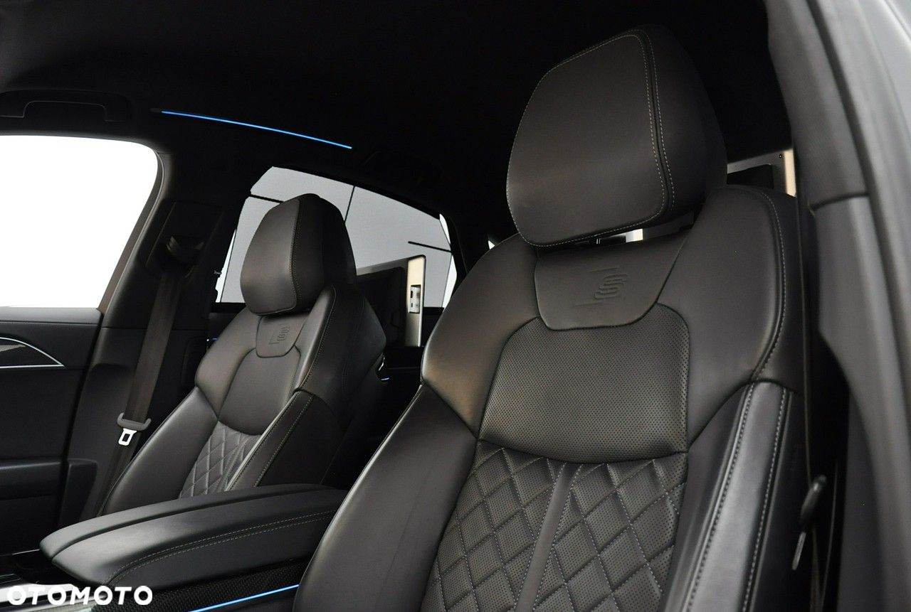 Audi A8 - 20