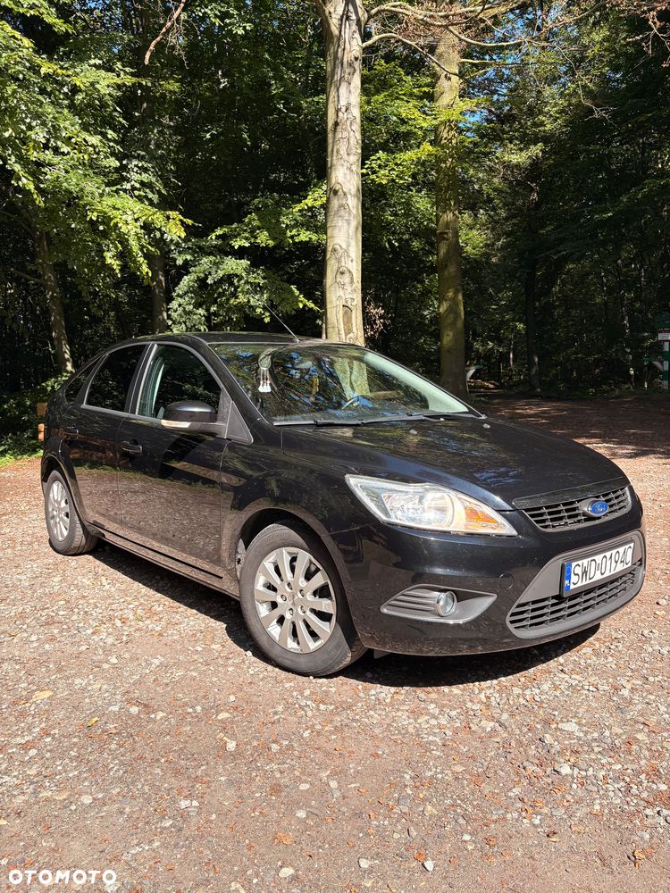 Ford Focus 1.6 Ambiente - 4