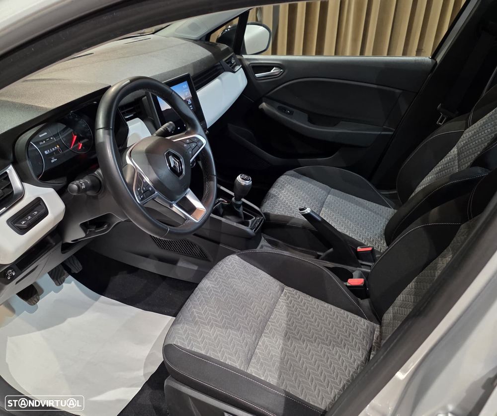 Renault Clio 1.0 TCe Limited Bi-Fuel - 21