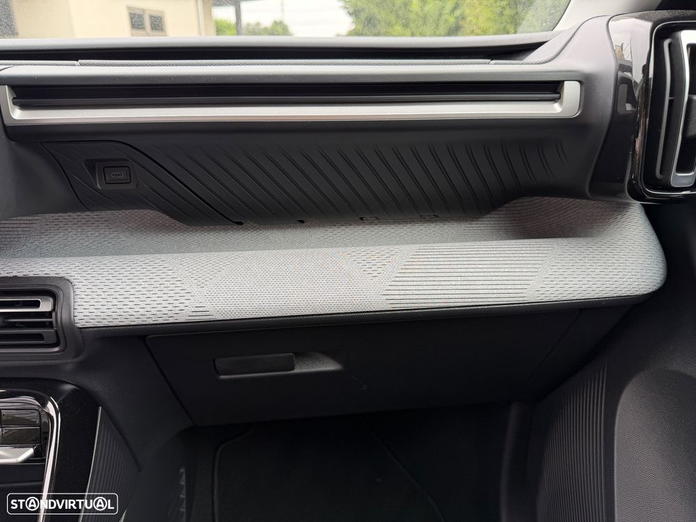 Citroën e-C3 44 kWh Autonomia Conforto Max - 18