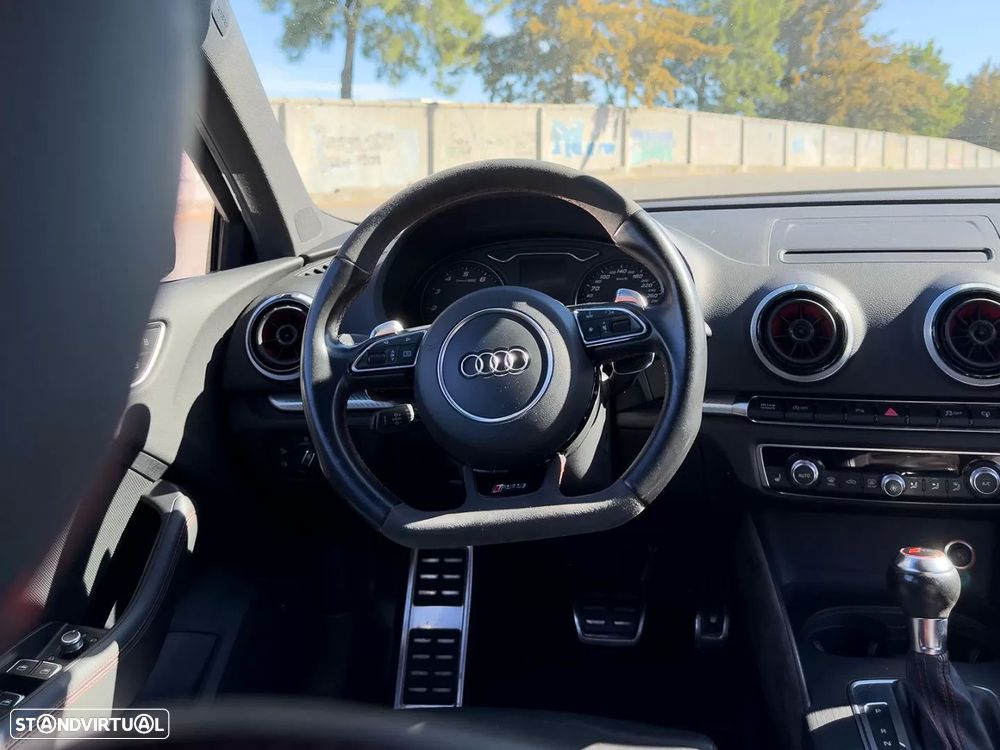 Audi RS3 Sportback 2.5 TFSI quattro S tronic - 10