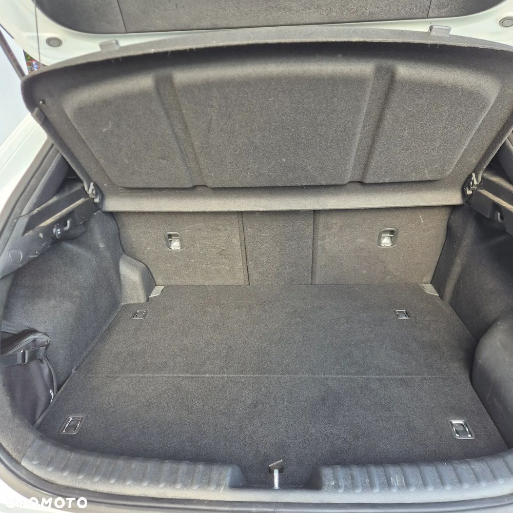 Kia XCeed 1.6 GDI PHEV Business Line DCT - 13