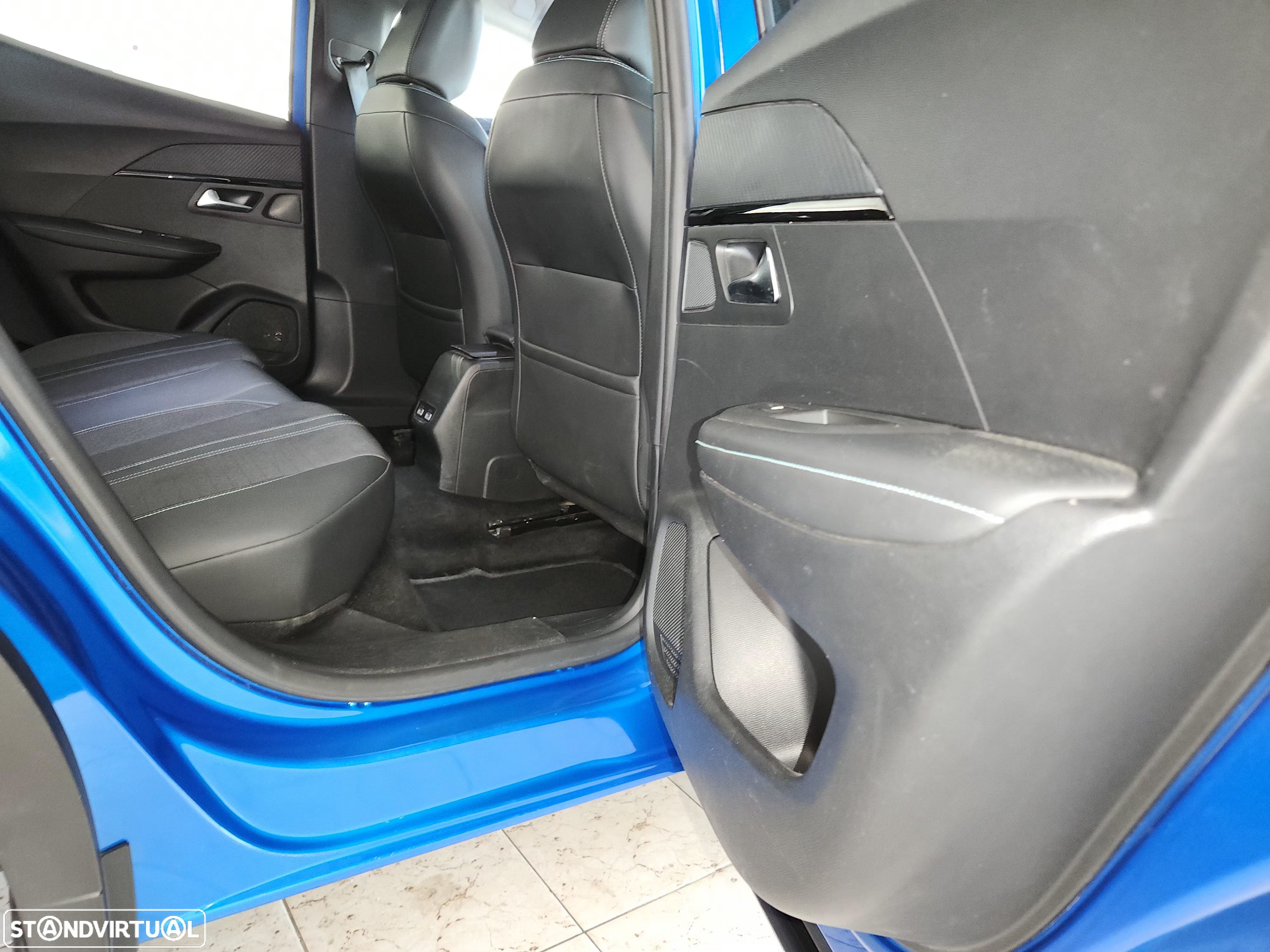 Peugeot 2008 1.5 BlueHDi Allure - 49
