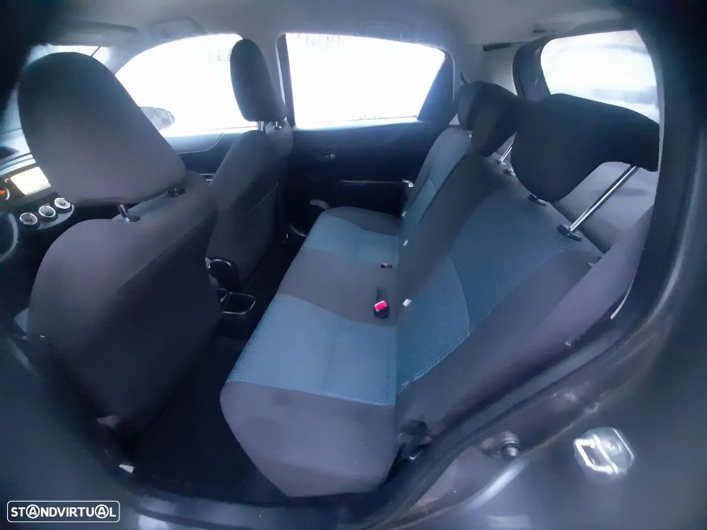 Toyota Yaris 1.4 D-4D Trend+Navi - 10