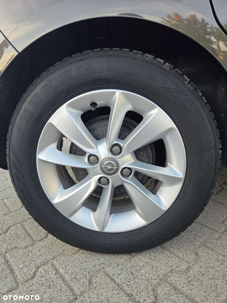 Opel Corsa 1.4 drive - 24
