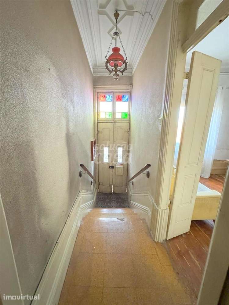 Prédio para Restaurar no Centro Histórico de Vila Nova de Gaia – Zona - Grande imagem: 3/26