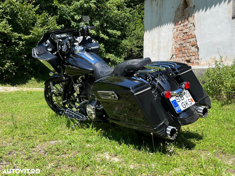 Harley-Davidson Road Glide Custom - 6