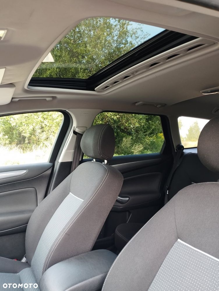 Ford Mondeo - 21