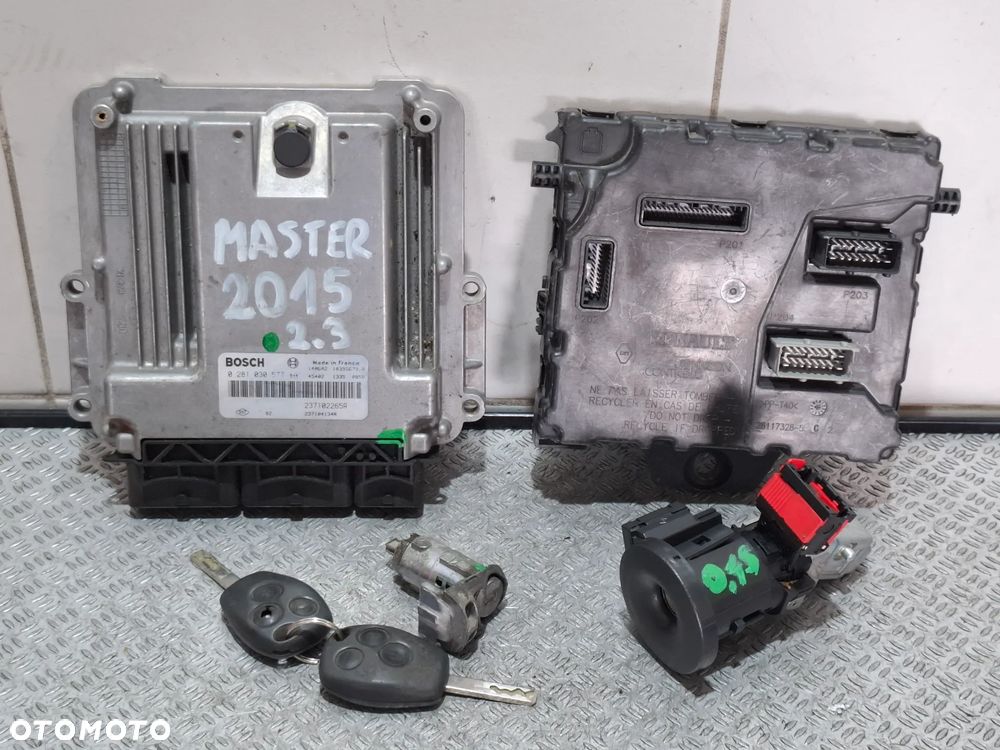 Komputer sterownik silnika Renault Master III  2015 rok zestaw  nr 284B15323R , 237102265R , 0281030577 - 1