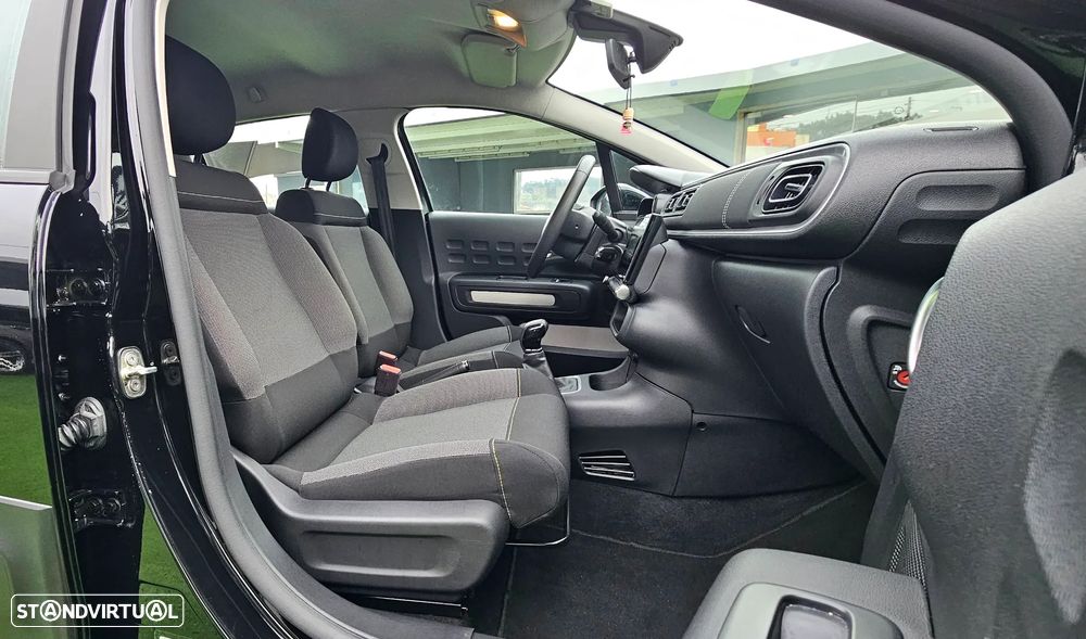 Citroën C3 1.2 PureTech C-Series - 23