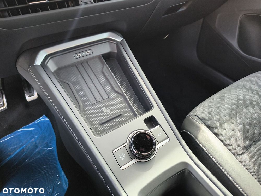 Volkswagen T-Roc - 15