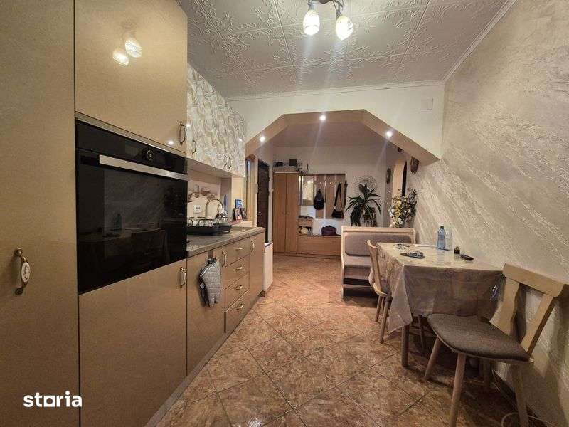 Apartament 3 camere modern, gata de mutare – zona 8 Mai, Târgu Jiu — fotografia 1