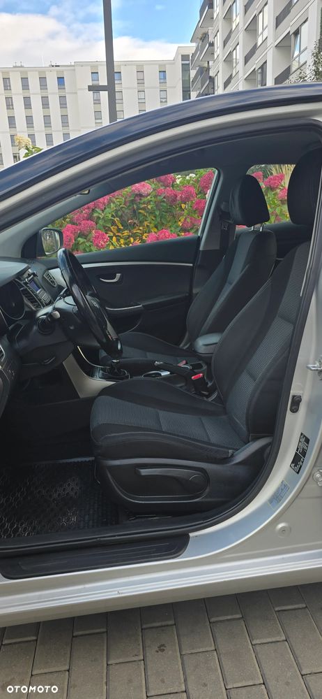 Hyundai i30 1.4 CRDi Comfort - 7