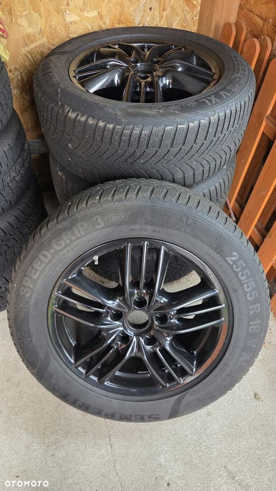 Porsche Cayenne - 26