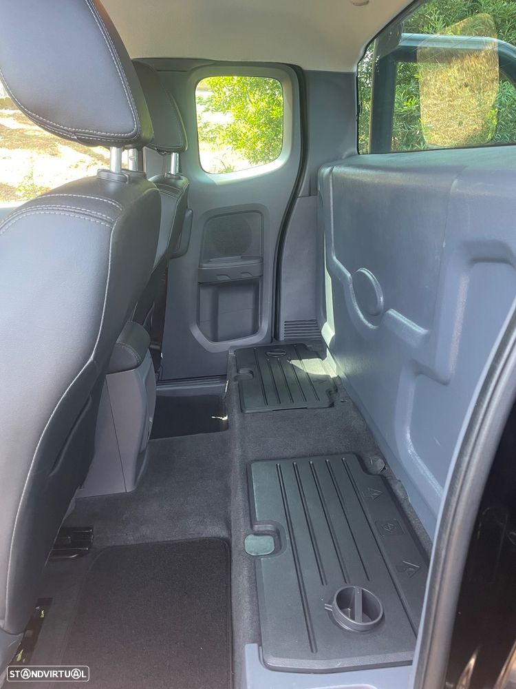 Ford Ranger 2.2 LIMITED - 16