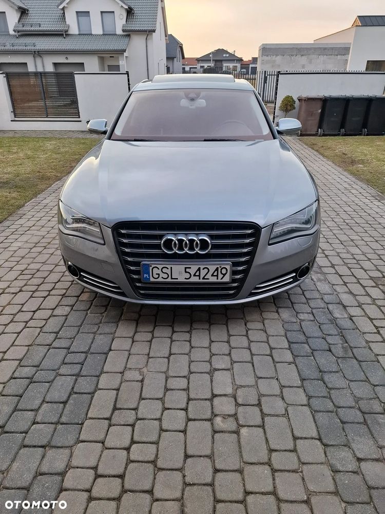 Audi A8 - 6
