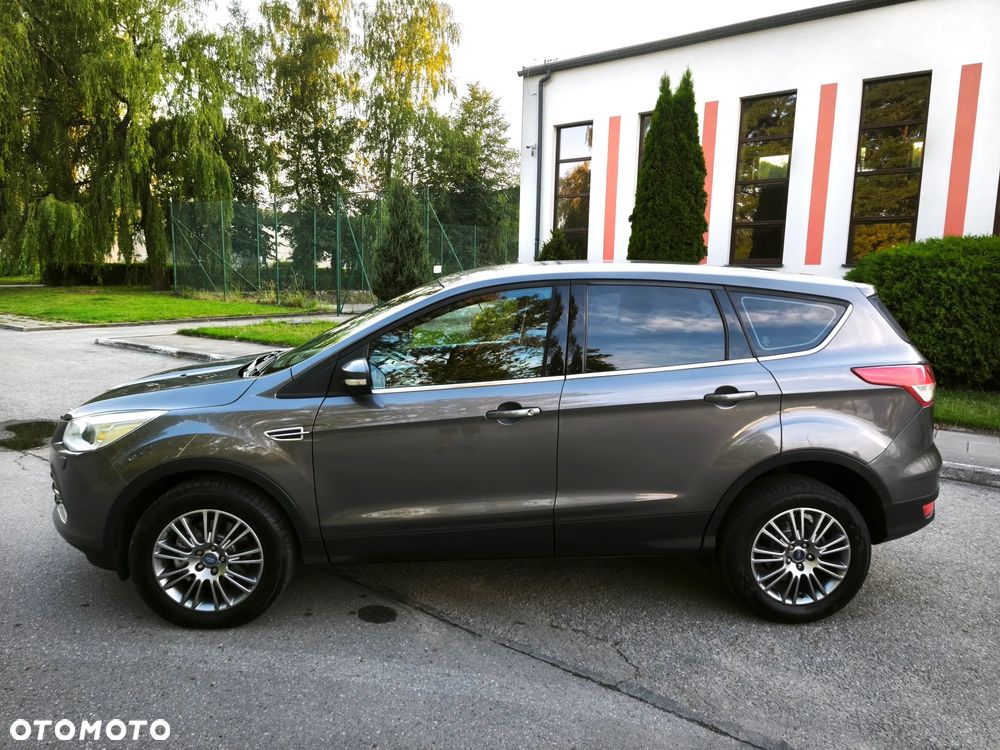 Ford Kuga 2.0 TDCi 4WD Titanium - 4