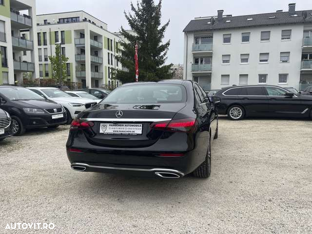 Mercedes-Benz E - 5