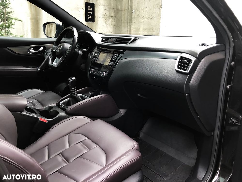 Nissan Qashqai 1.6 DCI TEKNA+ - 16