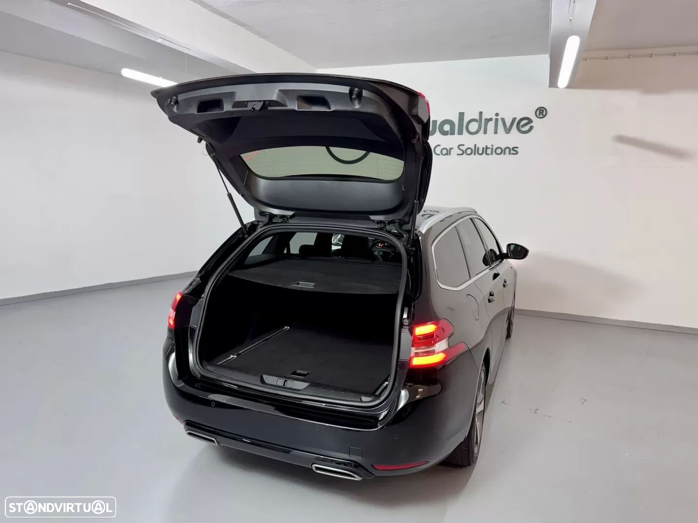Peugeot 308 SW 1.6 BlueHDi GT Line - 52