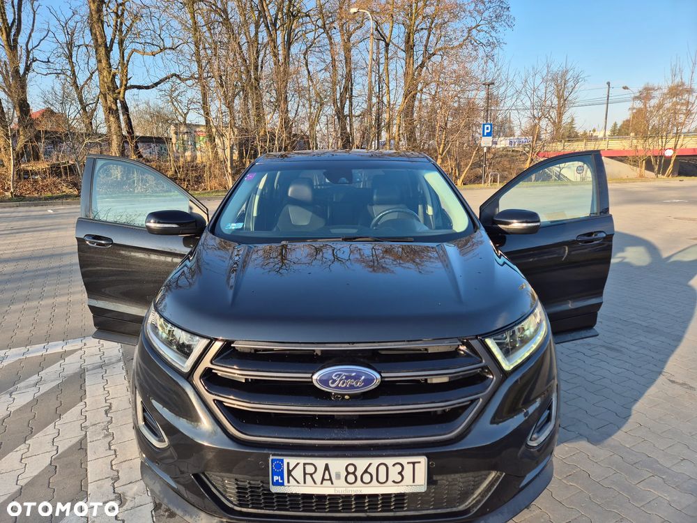 Ford Edge - 8
