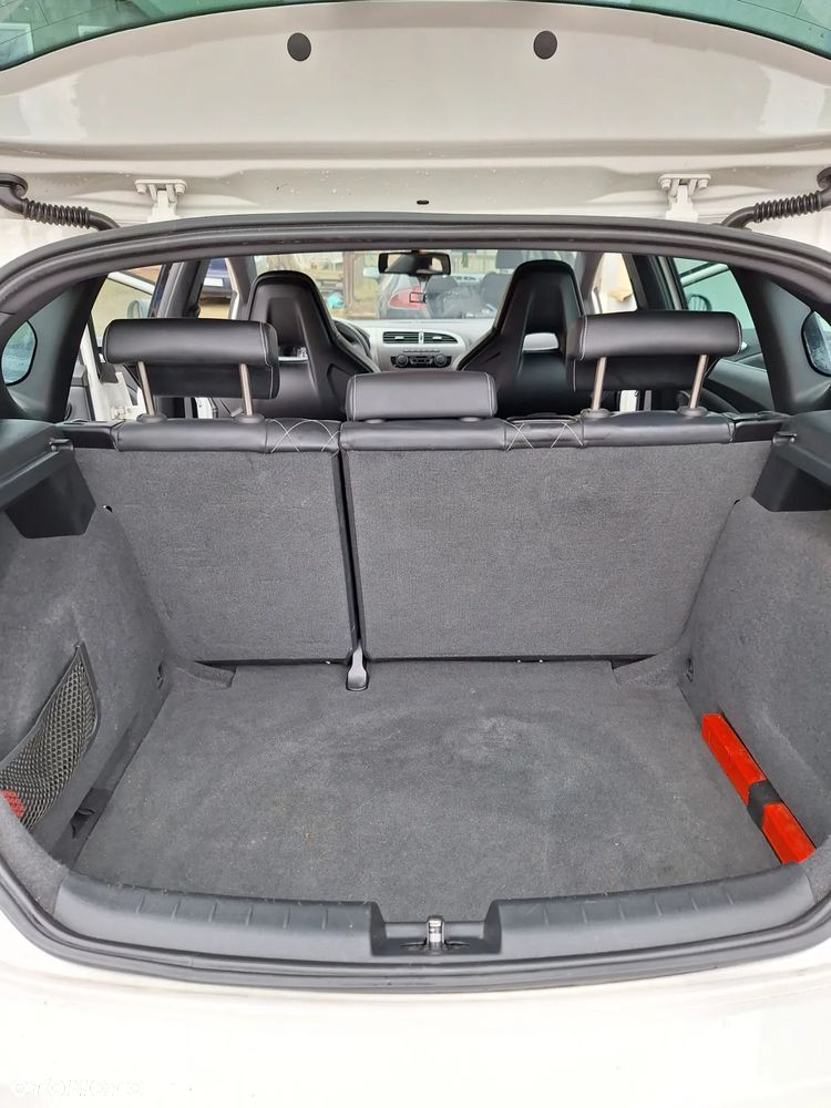 Seat Leon 2.0 T FSI Cupra R - 9