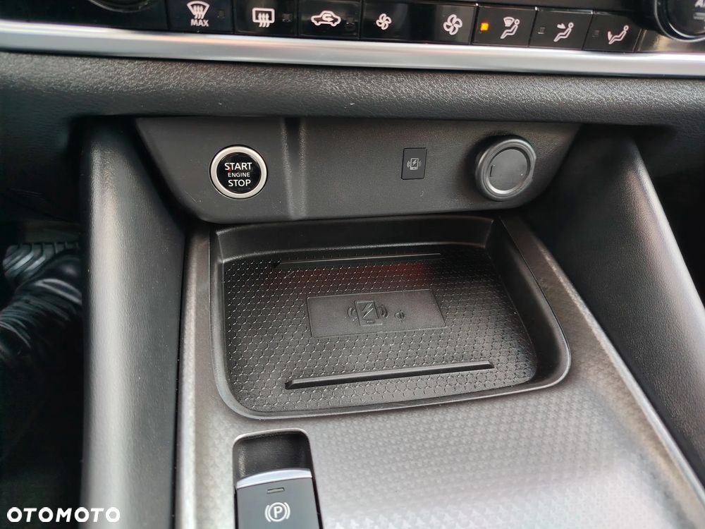 Nissan Qashqai 1.3 DIG-T MHEV N-Connecta Xtronic - 38