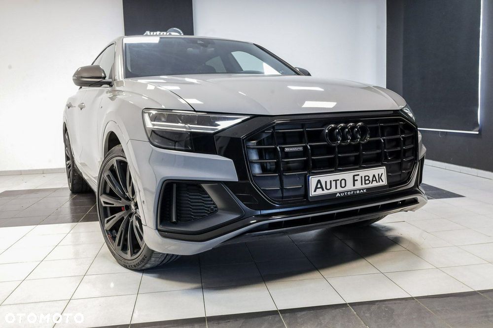 Audi Q8 - 9