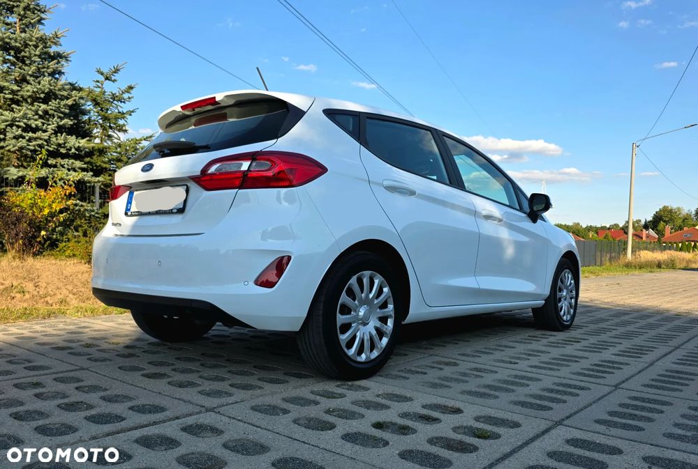 Ford Fiesta 1.1 TREND - 14