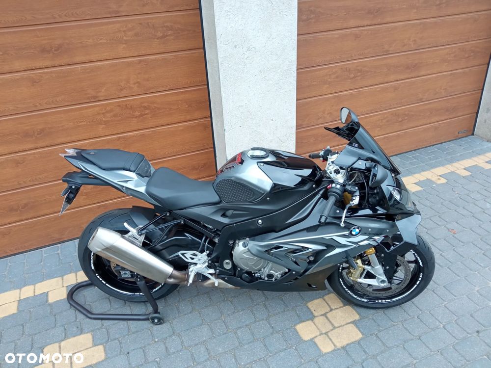 BMW S - 30
