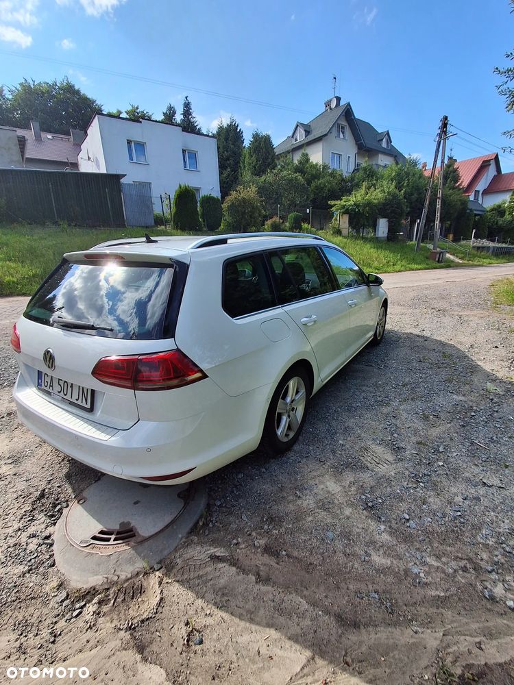 Volkswagen Golf 1.4 TSI BMT Highline - 17