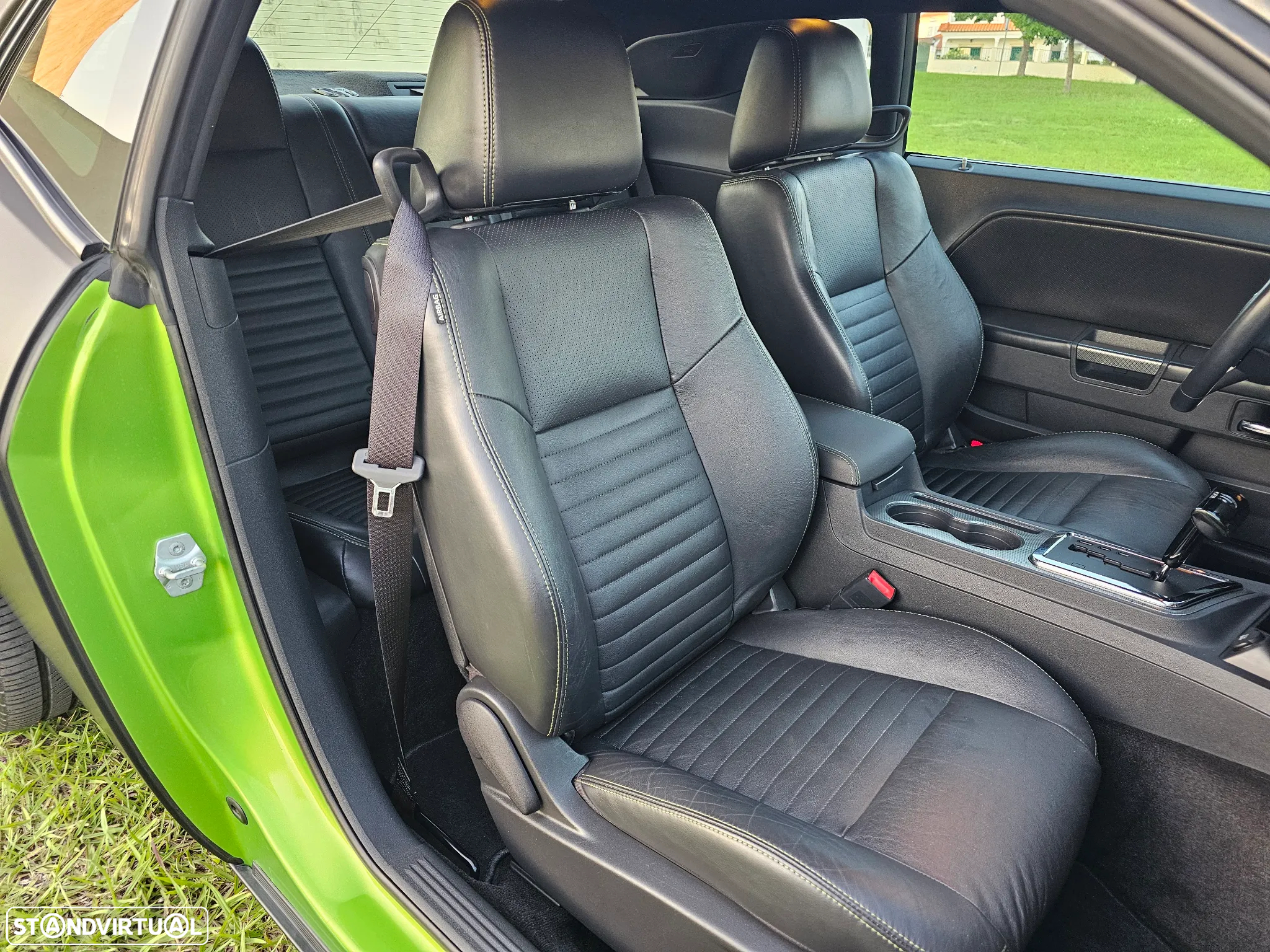 Dodge Challenger Auto R/T Plus - 17