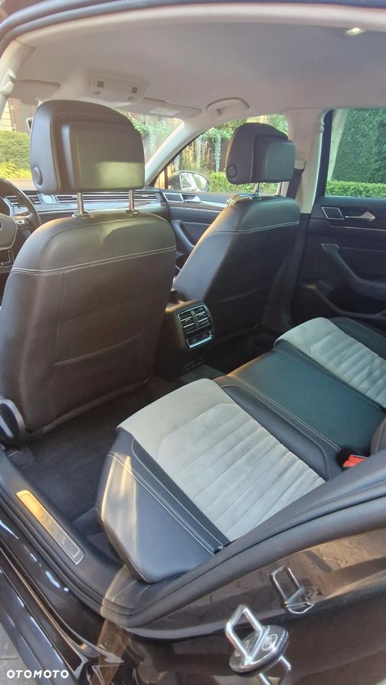 Volkswagen Passat 2.0 TDI BMT Highline DSG - 11