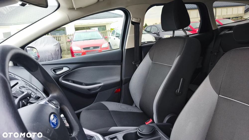 Ford Focus - 18