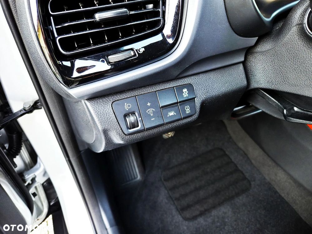 Kia Stonic 1.0 T-GDI 120 Spirit - 16