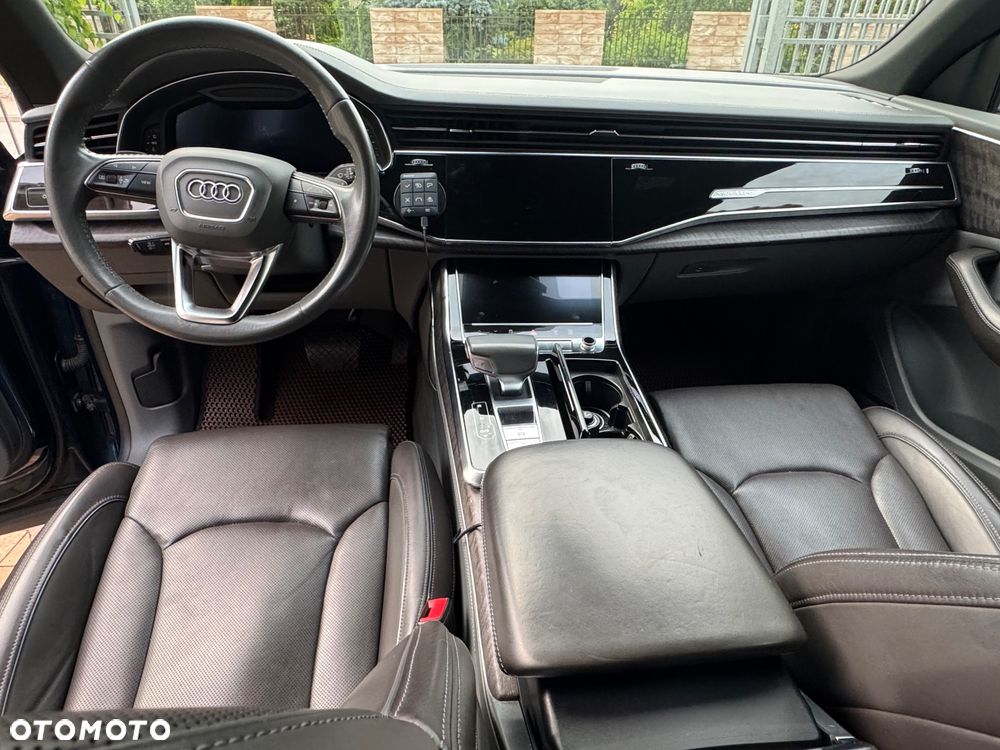 Audi Q8 - 31