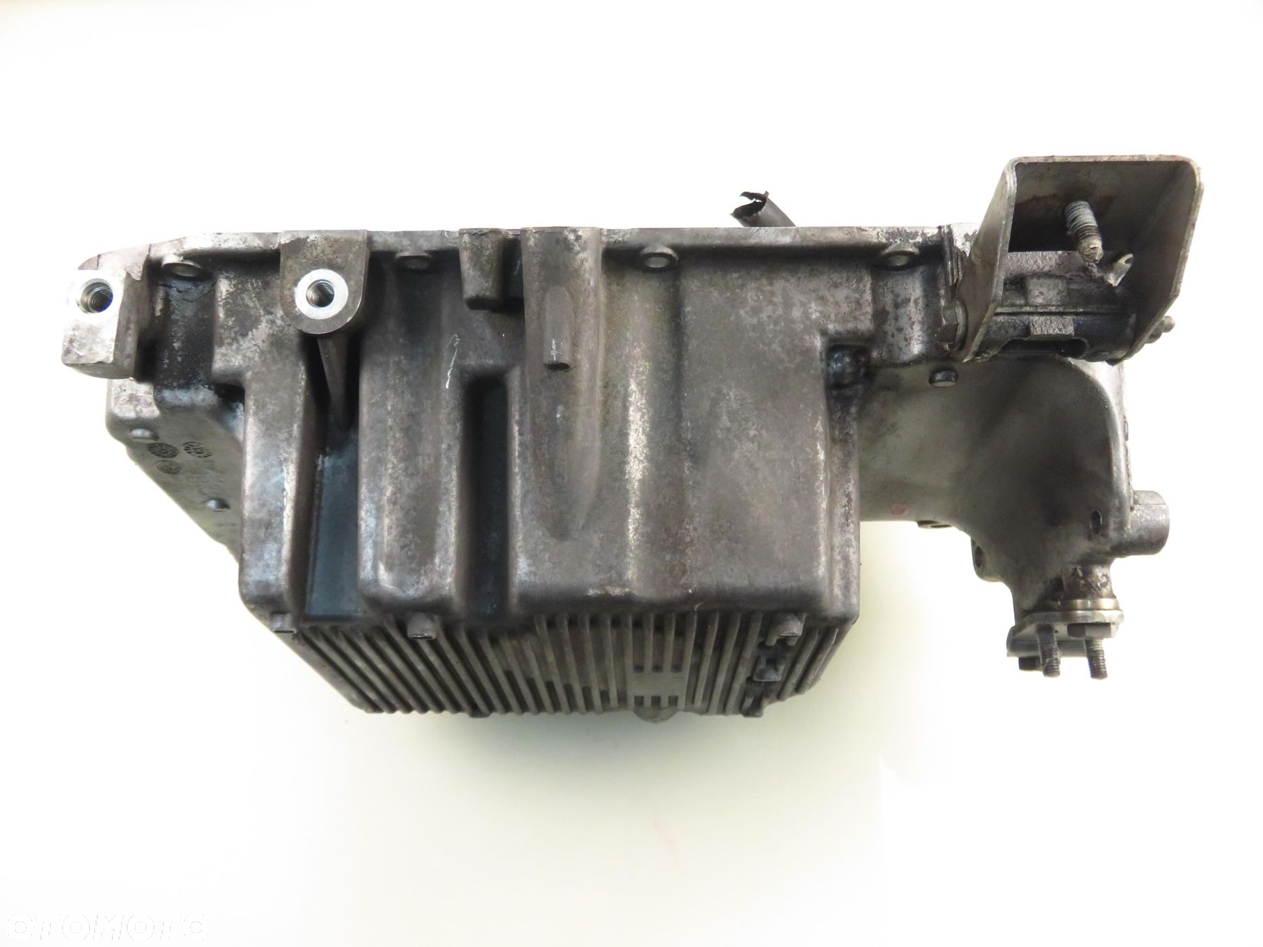 MISKA OLEJOWA OPEL ASTRA III H GTC (L08) 1.9 CDTi 16V - Z 19 DTJ 55194355 - 9