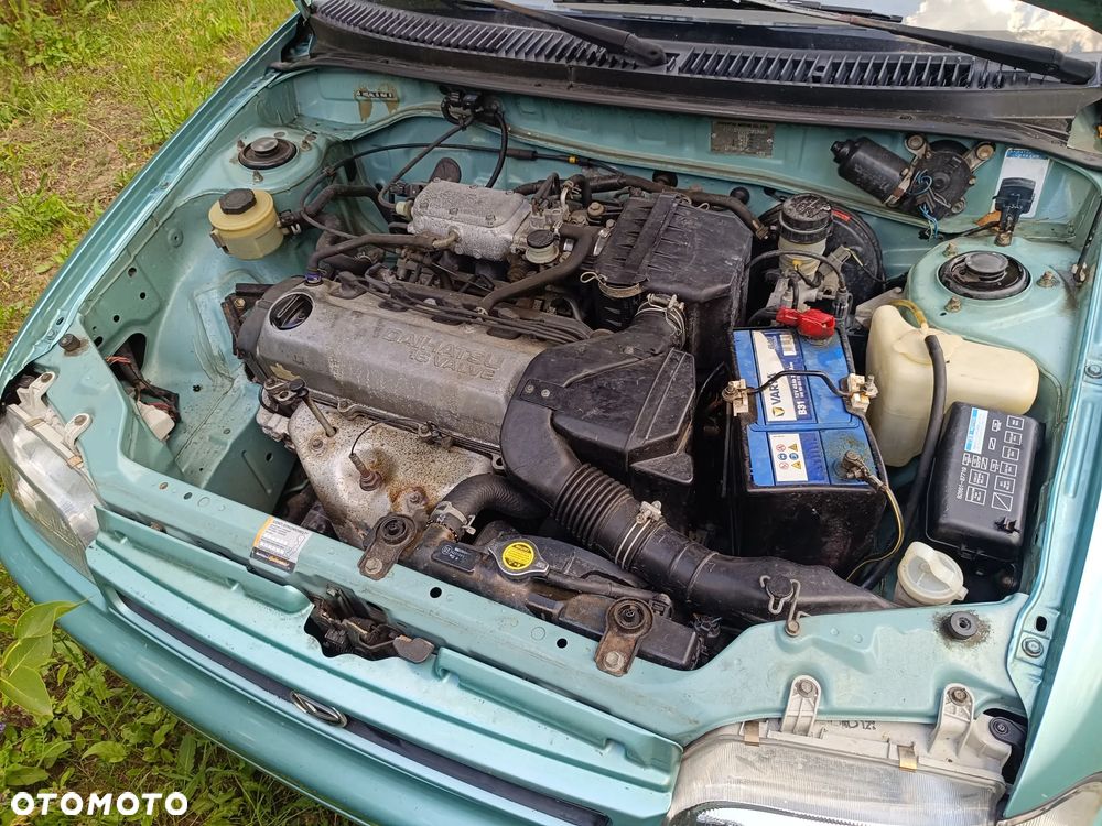 Daihatsu Charade - 9