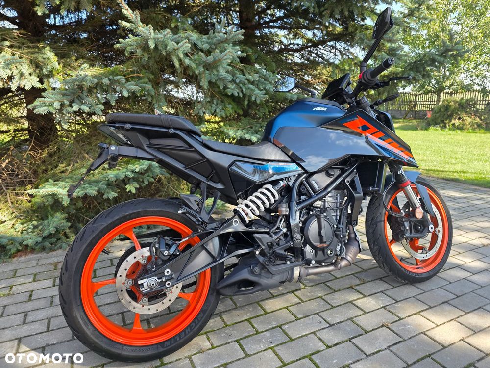 KTM Duke 125 - 11