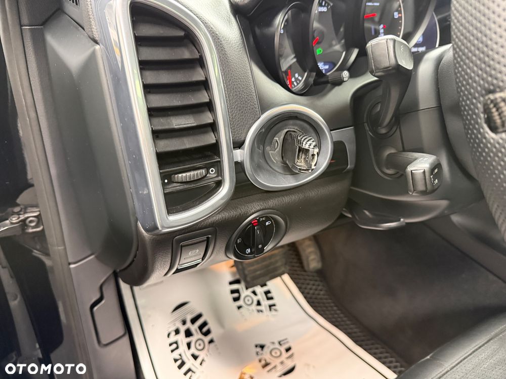 Porsche Cayenne Diesel - 15