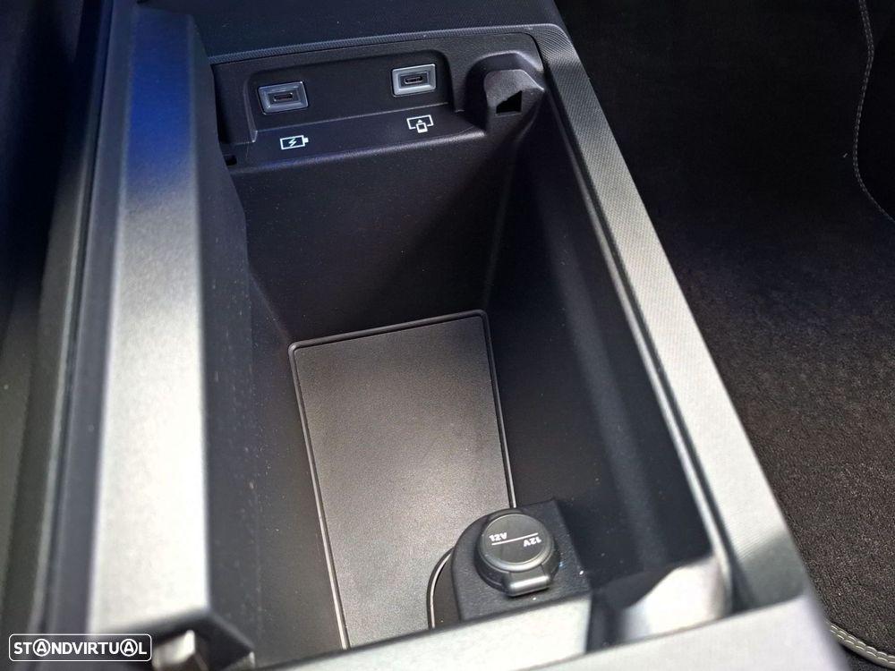 Peugeot 5008 1.2 Hybrid GT e-DCS6 - 25