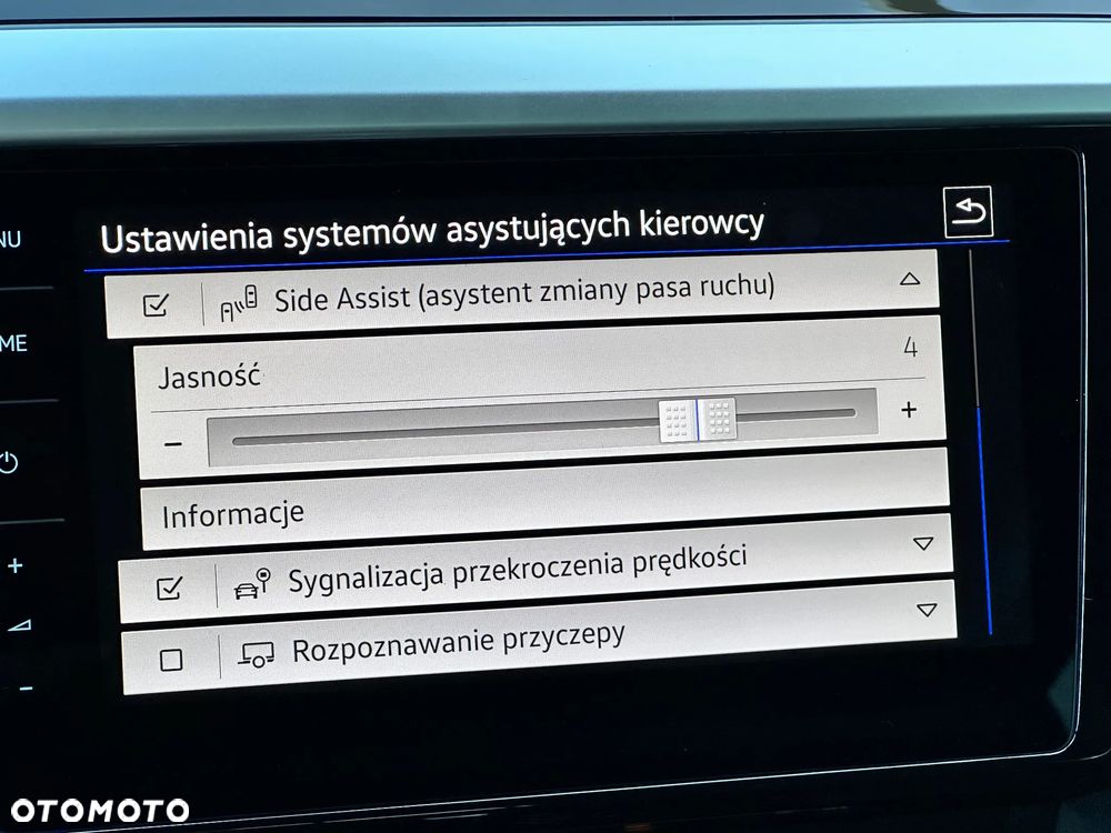 Volkswagen Arteon 2.0 TSI DSG R-Line - 31